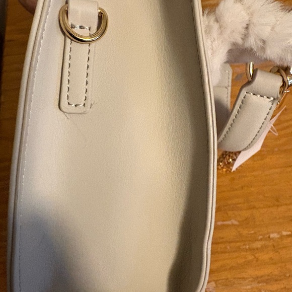 Aldo Cream Satchel with Gold Accents - Picture 6 of 6